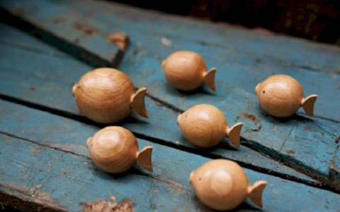 TOP 5 ĐỒ TRANG TRÍ PHÒNG KHÁCH BẰNG GỖ SIÊU ĐẸP